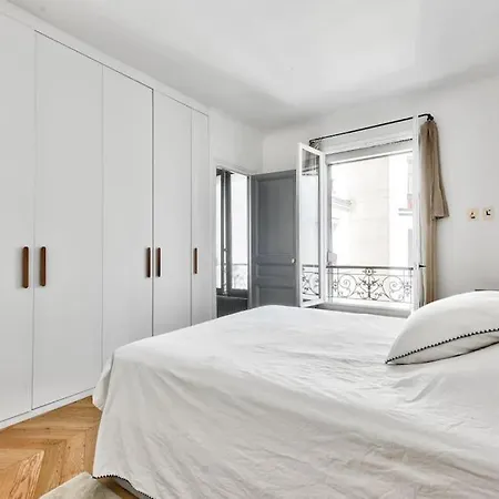 公寓 Elegant 3-bedroom Apartment, 17, By Easyflat